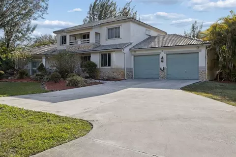 5521 SW 109th Ave, Davie, FL 33328