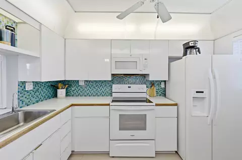 4540 N Ocean Dr #506, Lauderdale By The Sea, FL 33308