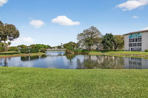 4801 Martinique Pl #D1, Coconut Creek, FL 33066