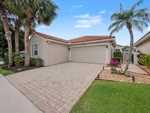 11583 Colonnade Dr, Boynton Beach, FL 33437