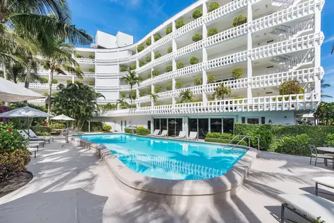 300 S Ocean Blvd #5G, Palm Beach, FL 33480