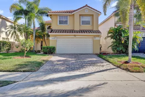 10425 Buena Ventura Dr, Boca Raton, FL 33498