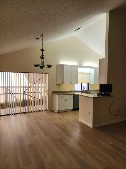 Other - 232 River Park Dr, Jupiter, FL 33477 photo 4 of 8