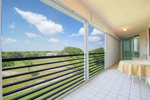 7100 Radice Ct #507, Lauderhill, FL 33319