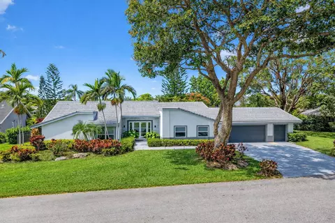 4869 Pineview Cir, Delray Beach, FL 33445