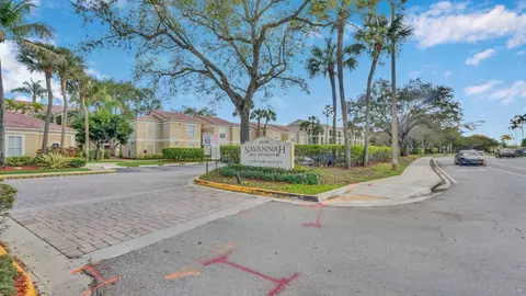 875 Riverside Dr #726, Coral Springs, FL 33071