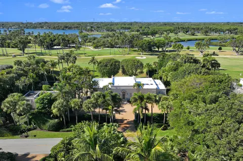 30 Gomez Rd, Jupiter Island, FL 33455