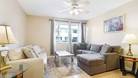 412 S Cypress Rd #205, Pompano Beach, FL 33060