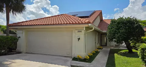 2890 Gettysburg Ln, West Palm Beach, FL 33409