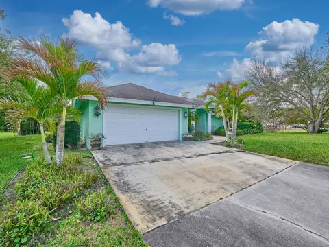 14578 Orange Blvd, The Acreage, FL 33470