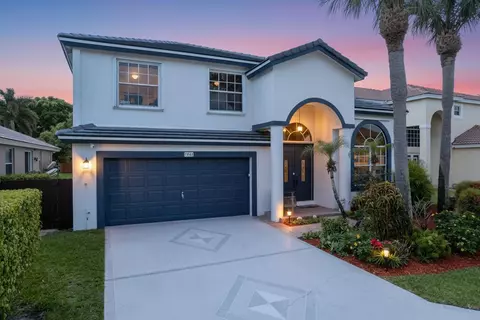 7040 Peninsula Lake Ct, Lake Worth, FL 33467