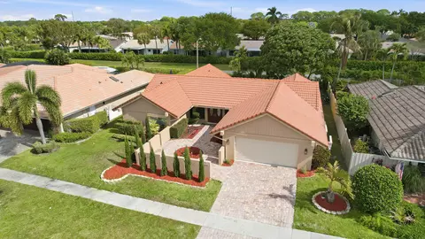 5935 Glenbrook Dr, Boca Raton, FL 33433