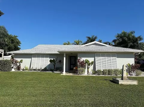 186 12th St SE, Vero Beach, FL 32962