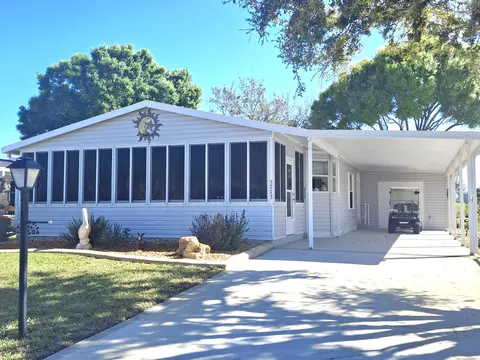 3713 Pendula Cir, Port Saint Lucie, FL 34952