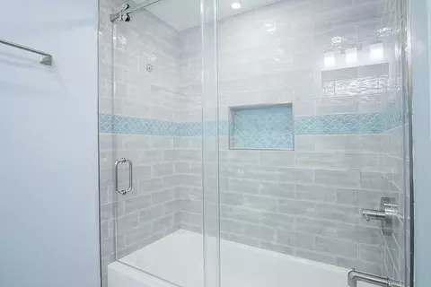 Bath - 6041 SE Landing Way, Stuart, FL 34997 photo 5 of 5