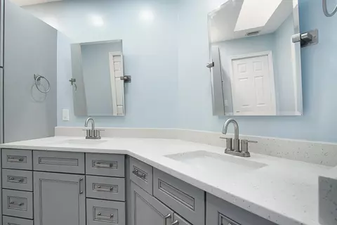 Bath - 6041 SE Landing Way, Stuart, FL 34997 photo 3 of 5