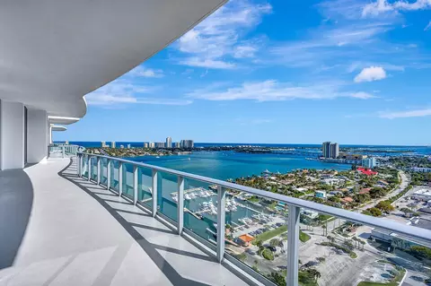 220 Lake Shore Dr #2411, Lake Park, FL 33403