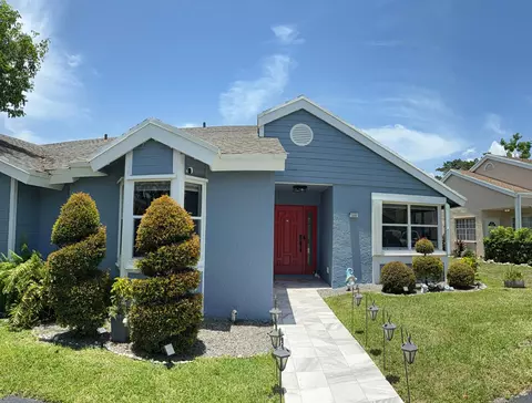 1101 SW 111th Ter, Davie, FL 33324