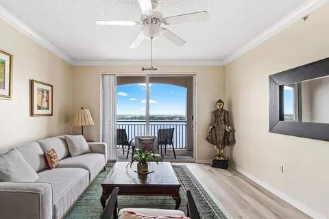 616 Clearwater Park Rd #1206, West Palm Beach, FL 33401