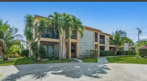 1409 Lake Ave #6, Lake Worth Beach, FL 33460