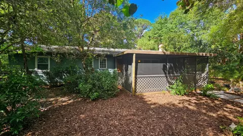 5679 Sims Rd, Delray Beach, FL 33484