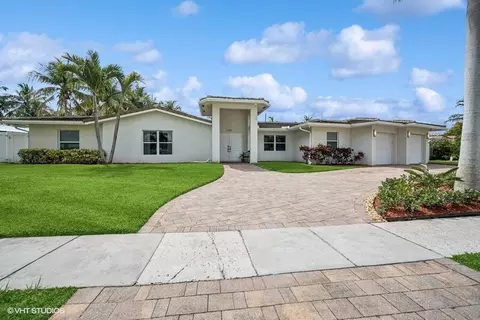 746 SW 2nd St, Boca Raton, FL 33486