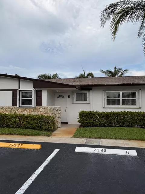 2995 Crosley Dr W #H, West Palm Beach, FL 33415