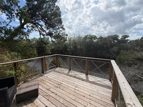 1630 Glen Rd, Glen Ridge, FL 33406