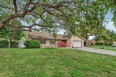 3943 NW 21 St, Coconut Creek, FL 33066
