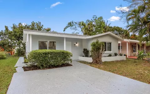 6717 NW 60th St, Tamarac, FL 33321