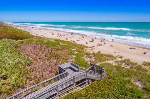 669 NE Plantation Rd #308, Stuart, FL 34996