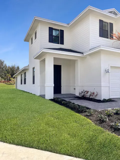 10524 NW Wilgrove, Port St Lucie, FL 34987