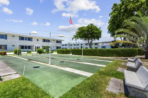 1821 NE 62nd St #326, Fort Lauderdale, FL 33308