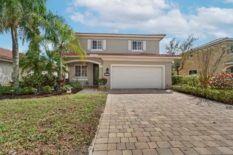 6711 Osage Cir, Greenacres, FL 33413