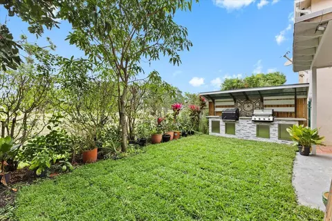 3869 Sienna Greens Ter, Lauderhill, FL 33319