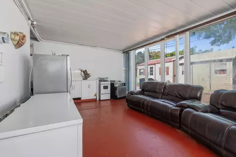 Other - 4970 E Palm Ct, Hialeah, FL 33013 photo 6 of 7