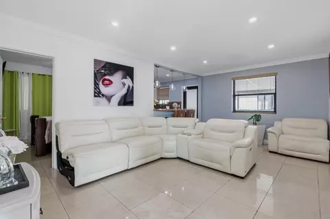 Living - 4970 E Palm Ct, Hialeah, FL 33013 photo 1 of 2