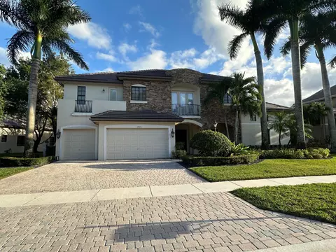 10526 Versailles Blvd, Wellington, FL 33449