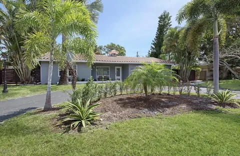 2740 SE 1st Ct, Pompano Beach, FL 33062