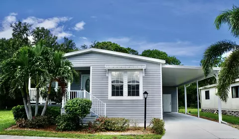 1114 Friendship Dr, Vero Beach, FL 32966