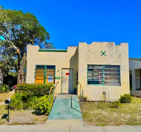 1150 W 25th St, Riviera Beach, FL 33404