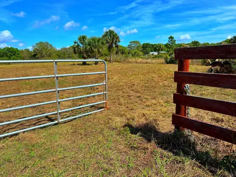 19785 NW 284th St, Okeechobee, FL 34972 photo 3
