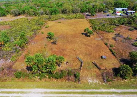 19785 NW 284th St, Okeechobee, FL 34972
