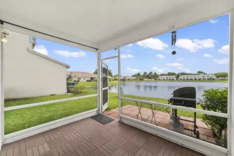 3165 SW 50th St, Fort Lauderdale, FL 33312