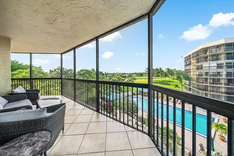 5279 Fountains Dr S #405, Lake Worth, FL 33467
