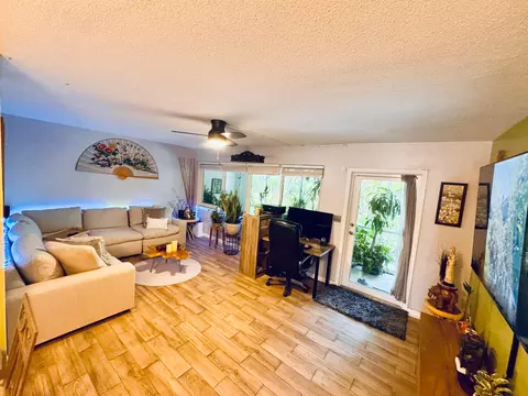 2151 NE 42nd Ct #123, Lighthouse Point, FL 33064