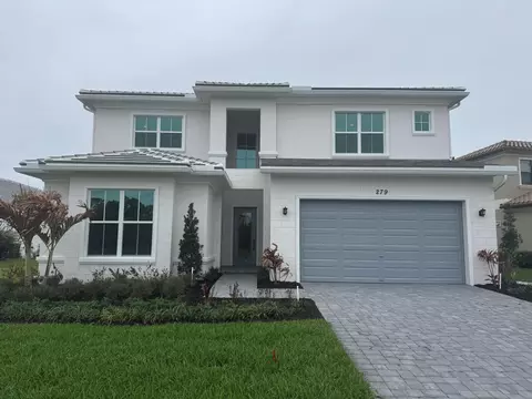 279 SE Calmo Cir, Port Saint Lucie, FL 34984