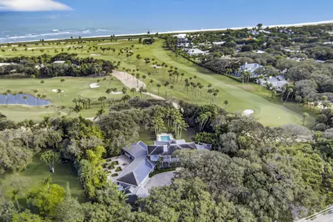 2010 Club Dr, Vero Beach, FL 32963