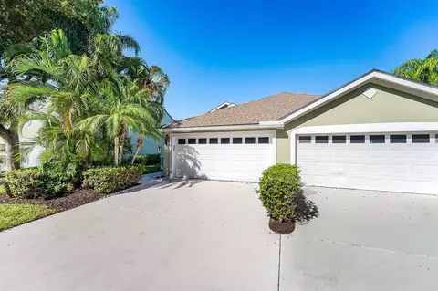 111 N North Lakeshore Dr, Hypoluxo, FL 33462