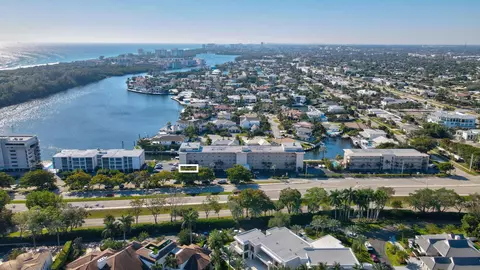 750 NE Spanish River Blvd #201, Boca Raton, FL 33431